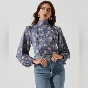 ASTR The Label Mock Neck Tie Long Sleeve Top